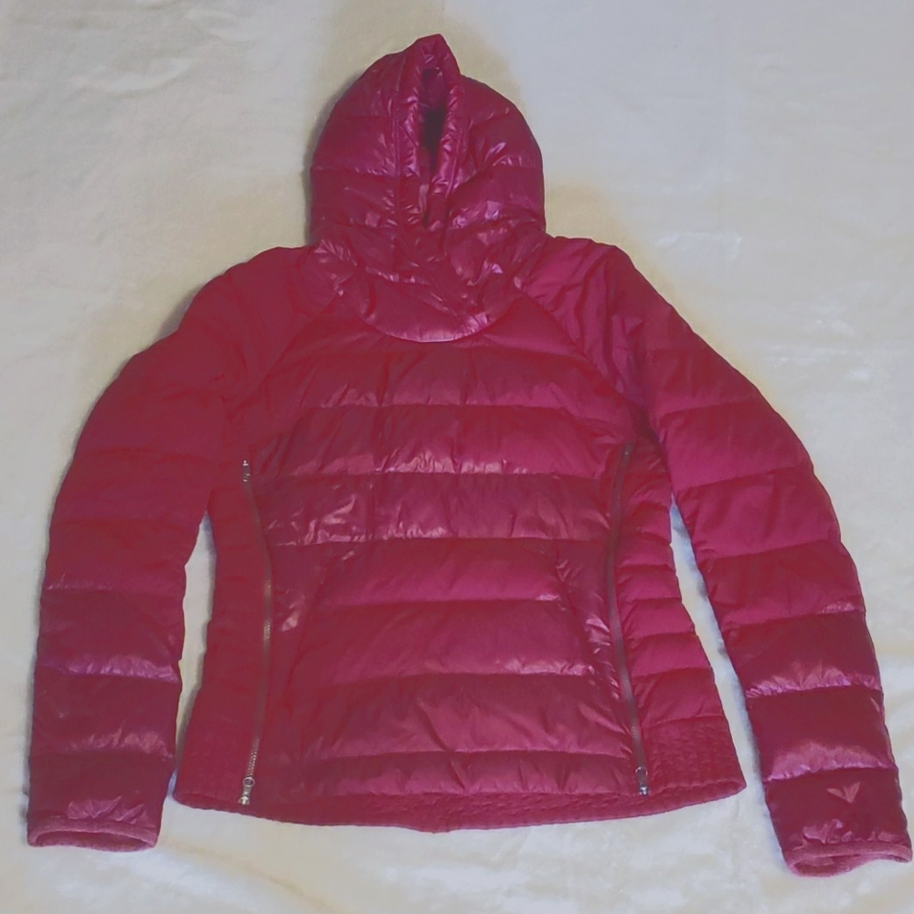 Lululemon Athletica Down Pullover size 10